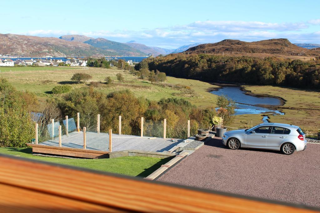 Misty Isle Apartments Ltd - Maol View Kyleakin Bilik gambar